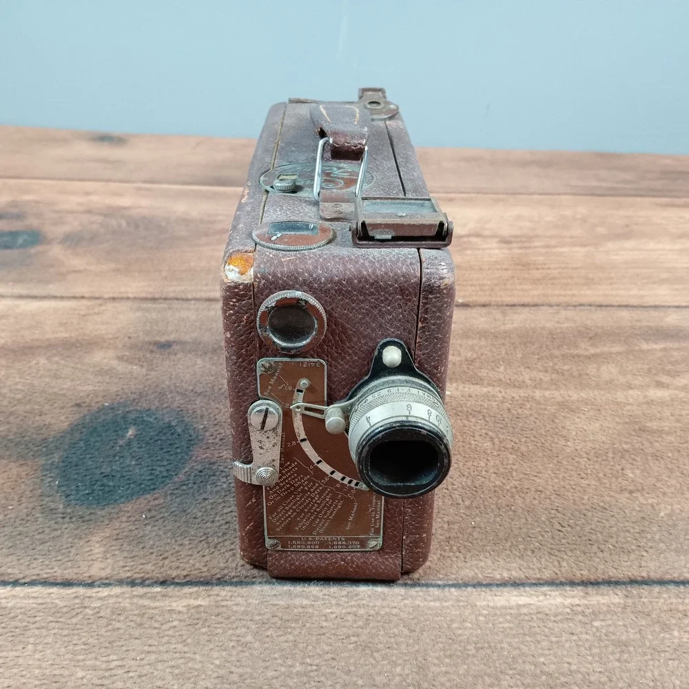 Vintage Eastman Kodak CineKodak Model B 16mm Movie Camera Brown Leather f1.9 Len